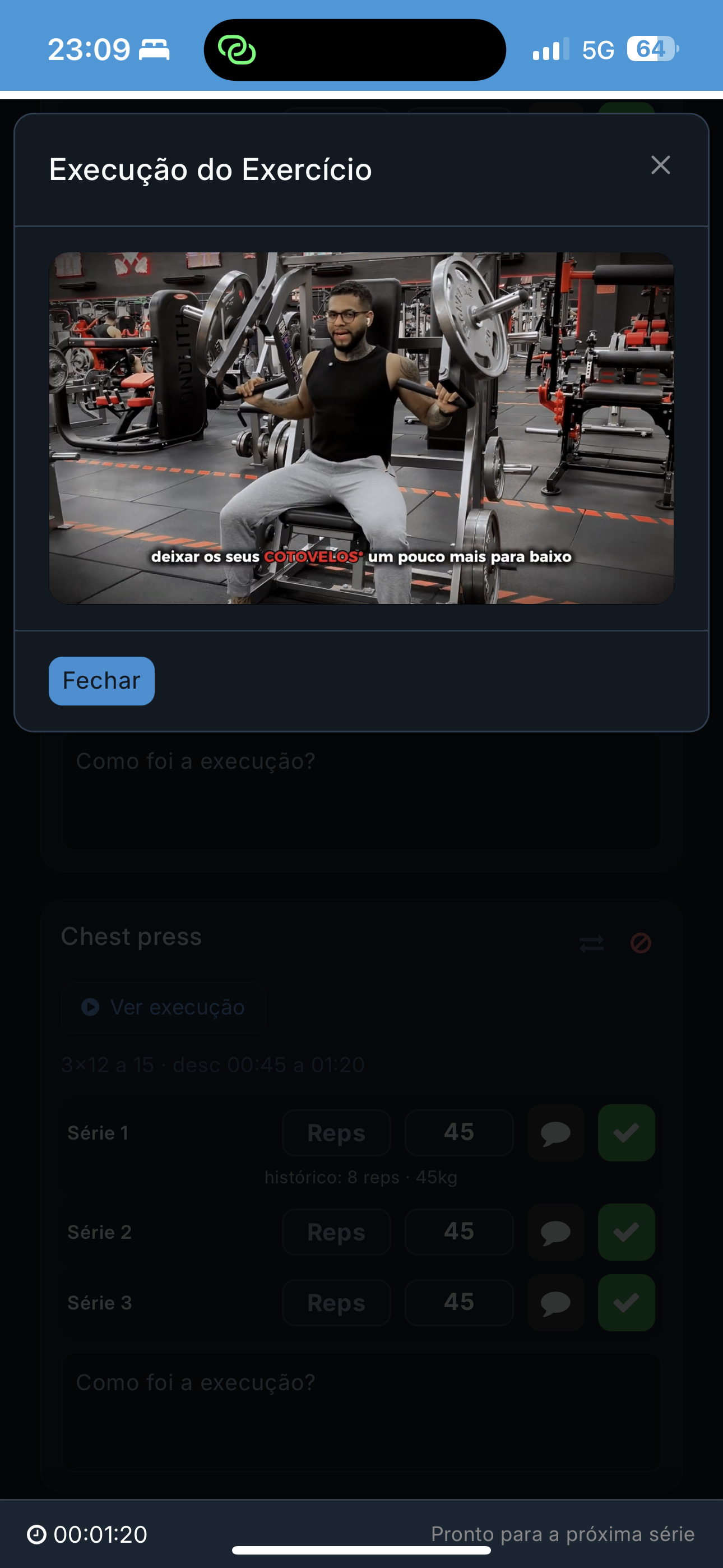Vídeo de execução do exercício no app do aluno
